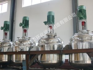 如何维护电加热不锈钢反应釜的加热系统？